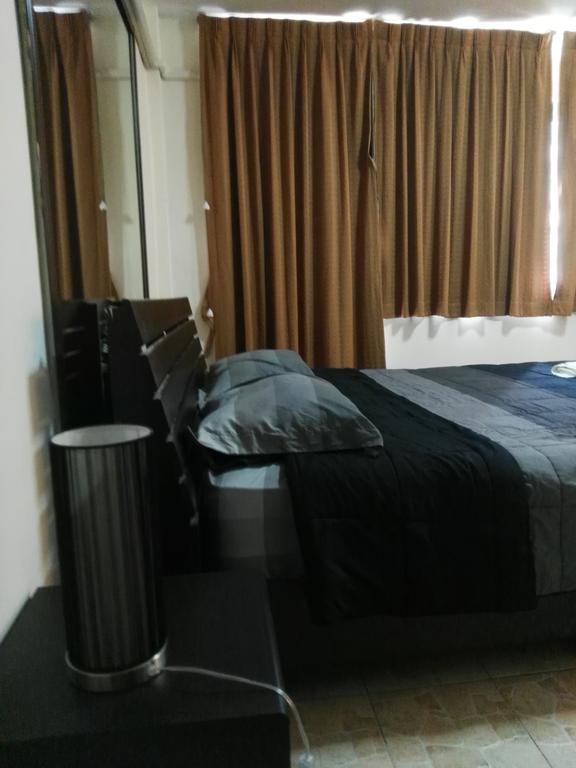 Jomtien Sunset Guesthouse Ngoại thất bức ảnh